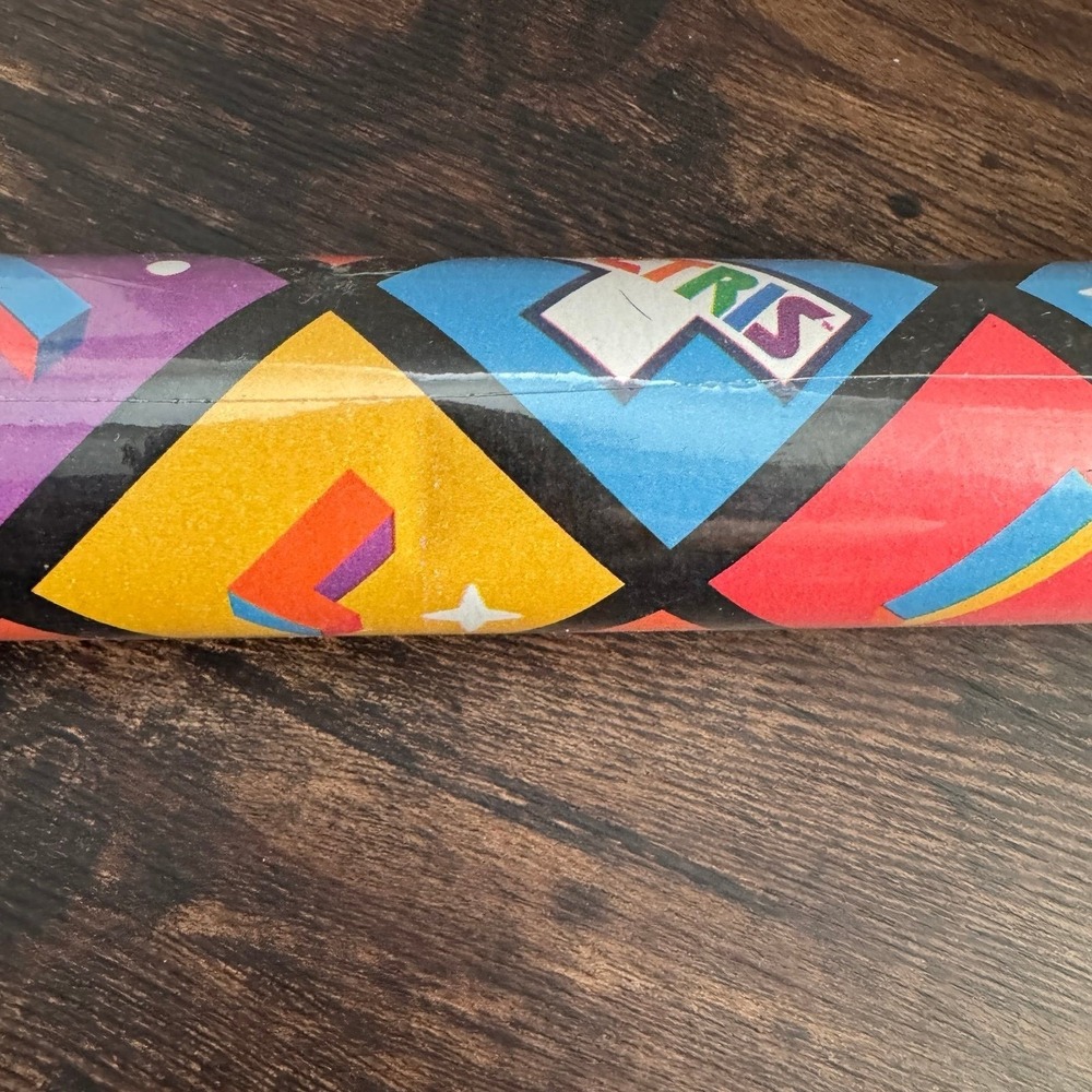 NEW 1 Roll Retro Gamer TETRIS Gift Wrap (70 sq. ft.) - Picture 3 of 4